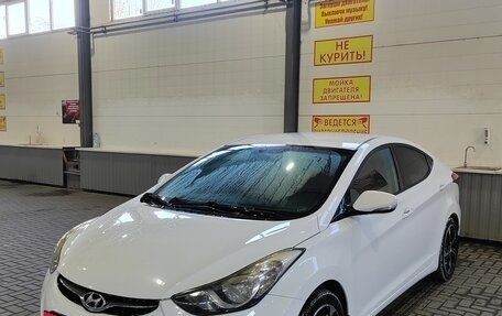 Hyundai Elantra V, 2013 год, 1 050 000 рублей, 3 фотография