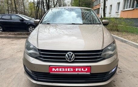Volkswagen Polo VI (EU Market), 2015 год, 750 000 рублей, 4 фотография