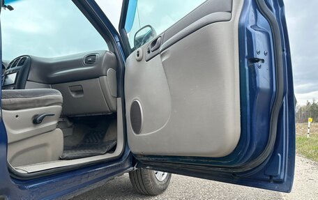 Dodge Caravan IV, 2002 год, 670 000 рублей, 16 фотография