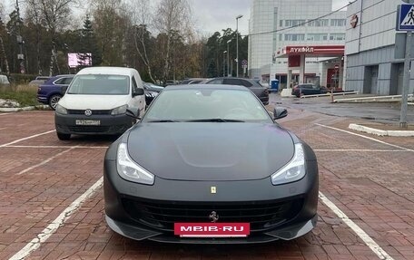 Ferrari GTC4Lusso, 2018 год, 20 500 000 рублей, 10 фотография