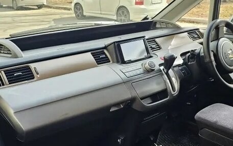 Honda Stepwgn III, 2008 год, 1 080 000 рублей, 7 фотография