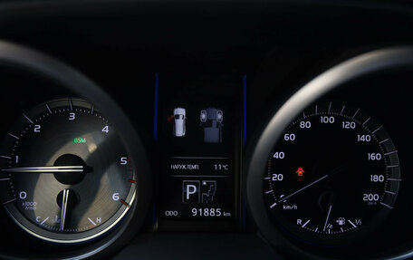 Toyota Land Cruiser Prado 150 рестайлинг 2, 2014 год, 3 629 000 рублей, 9 фотография