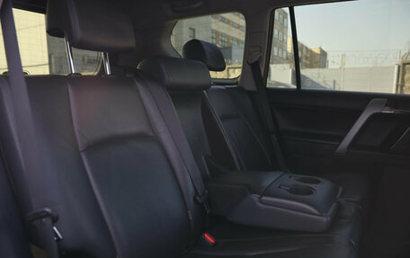 Toyota Land Cruiser Prado 150 рестайлинг 2, 2014 год, 3 629 000 рублей, 19 фотография