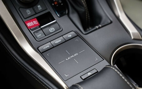 Lexus NX I, 2019 год, 3 750 000 рублей, 19 фотография