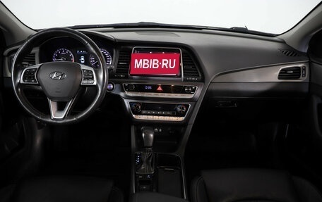 Hyundai Sonata VII, 2019 год, 1 899 000 рублей, 9 фотография