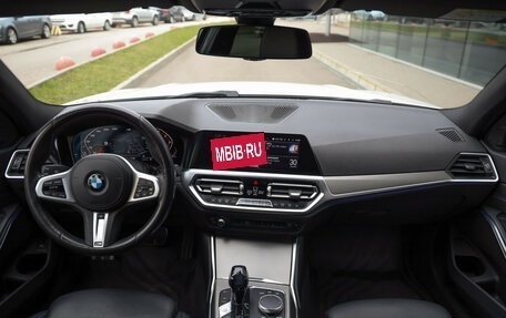 BMW 3 серия, 2019 год, 2 999 000 рублей, 12 фотография