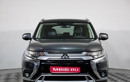 Mitsubishi Outlander III рестайлинг 3, 2019 год, 2 499 000 рублей, 2 фотография