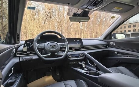 Hyundai Elantra, 2023 год, 1 521 000 рублей, 9 фотография