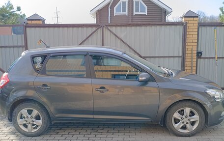 KIA cee'd I рестайлинг, 2010 год, 890 000 рублей, 6 фотография