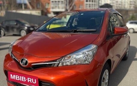 Toyota Vitz, 2016 год, 1 000 000 рублей, 2 фотография
