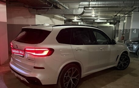 BMW X5, 2022 год, 9 800 000 рублей, 3 фотография
