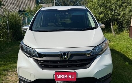 Honda Freed II, 2021 год, 1 999 999 рублей, 12 фотография