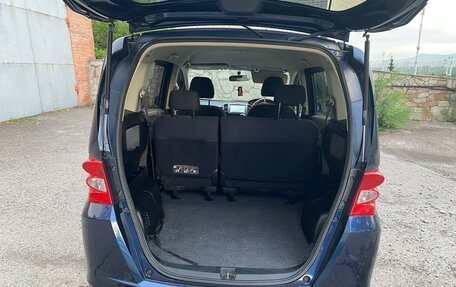 Honda Freed I, 2010 год, 880 000 рублей, 7 фотография