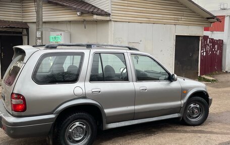 KIA Sportage IV рестайлинг, 2002 год, 220 000 рублей, 2 фотография