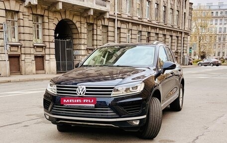 Volkswagen Touareg III, 2015 год, 2 740 000 рублей, 8 фотография
