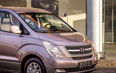 Hyundai Grand Starex Grand Starex I рестайлинг 2, 2015 год, 1 595 000 рублей, 9 фотография
