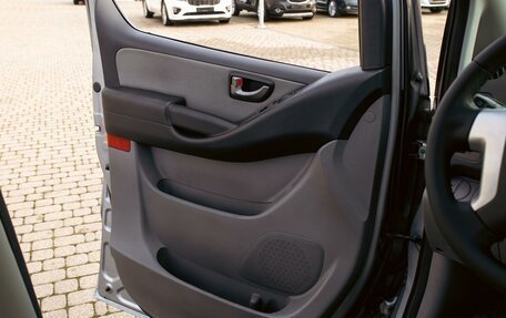 Hyundai Grand Starex Grand Starex I рестайлинг 2, 2015 год, 1 595 000 рублей, 12 фотография