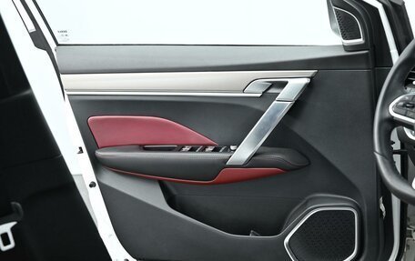 Geely Coolray I, 2023 год, 1 655 000 рублей, 9 фотография