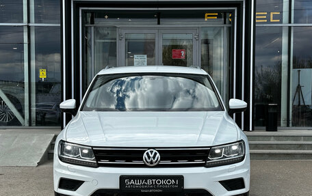 Volkswagen Tiguan II, 2017 год, 2 600 000 рублей, 2 фотография