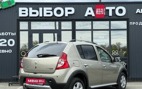 Renault Sandero I, 2011 год, 768 000 рублей, 2 фотография