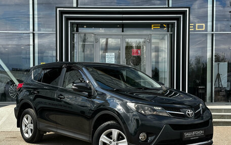 Toyota RAV4, 2013 год, 1 895 000 рублей, 3 фотография