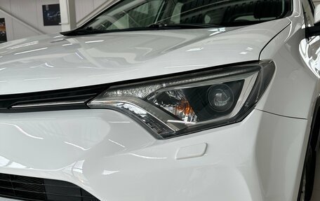 Toyota RAV4, 2015 год, 2 198 000 рублей, 4 фотография