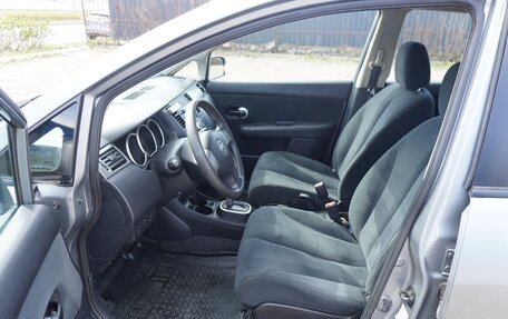 Nissan Tiida, 2011 год, 650 000 рублей, 1 фотография