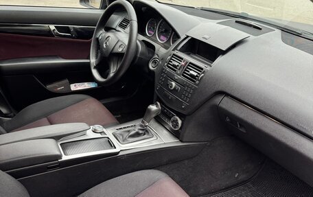 Mercedes-Benz C-Класс, 2008 год, 699 999 рублей, 15 фотография