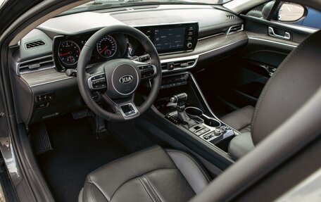 KIA K5, 2021 год, 2 195 000 рублей, 13 фотография
