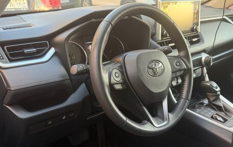 Toyota RAV4, 2021 год, 4 320 000 рублей, 5 фотография