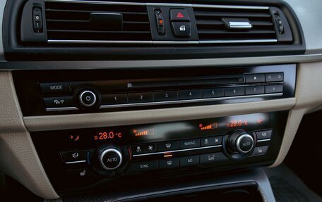 BMW 5 серия, 2014 год, 1 645 000 рублей, 15 фотография