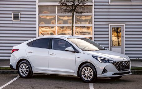 Hyundai Solaris II рестайлинг, 2020 год, 1 255 000 рублей, 3 фотография