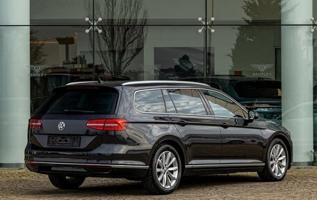 Volkswagen Passat B8 рестайлинг, 2018 год, 1 755 000 рублей, 6 фотография