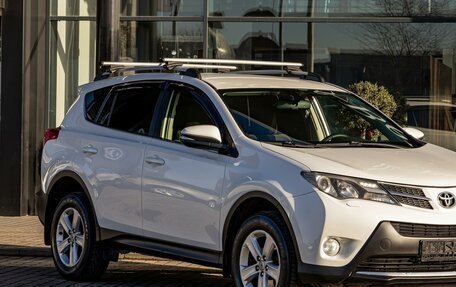 Toyota RAV4, 2015 год, 1 665 000 рублей, 7 фотография