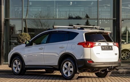 Toyota RAV4, 2015 год, 1 665 000 рублей, 4 фотография