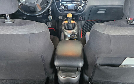 Nissan Juke II, 2011 год, 850 000 рублей, 4 фотография