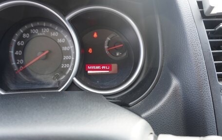 Nissan Tiida, 2011 год, 650 000 рублей, 3 фотография