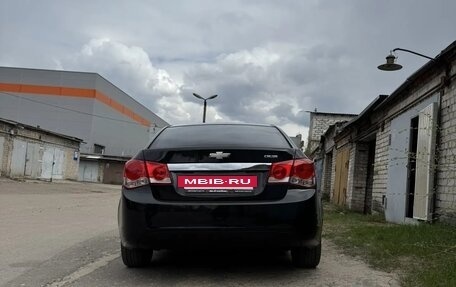 Chevrolet Cruze II, 2011 год, 620 000 рублей, 3 фотография