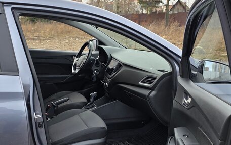 Hyundai Solaris II рестайлинг, 2017 год, 1 450 000 рублей, 10 фотография