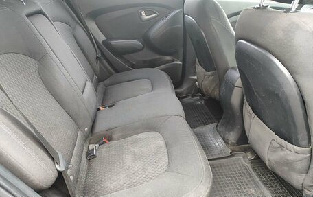 Hyundai ix35 I рестайлинг, 2011 год, 912 000 рублей, 10 фотография