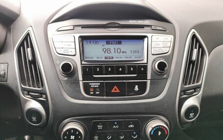 Hyundai ix35 I рестайлинг, 2011 год, 912 000 рублей, 13 фотография