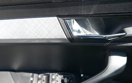 Skoda Karoq I, 2025 год, 4 484 342 рублей, 19 фотография