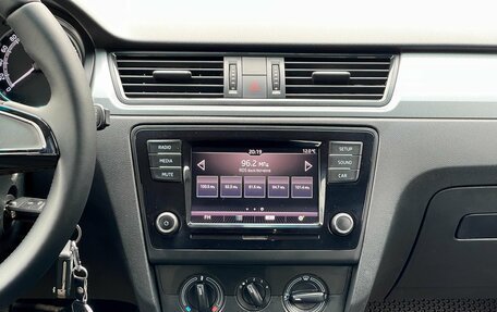 Skoda Rapid I, 2017 год, 1 199 000 рублей, 18 фотография