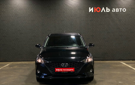 Hyundai Solaris II рестайлинг, 2020 год, 1 650 000 рублей, 2 фотография