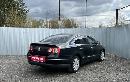 Volkswagen Passat B6, 2006 год, 495 000 рублей, 2 фотография