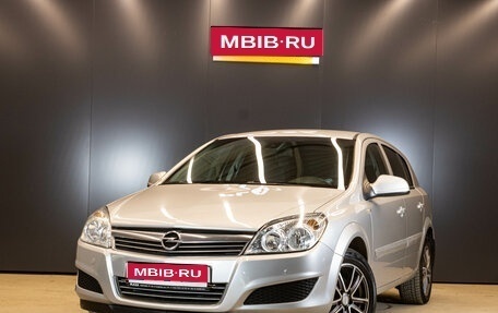 Opel Astra H, 2013 год, 689 000 рублей, 1 фотография