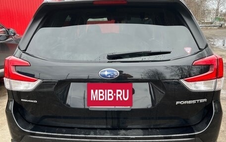 Subaru Forester, 2019 год, 2 870 000 рублей, 2 фотография