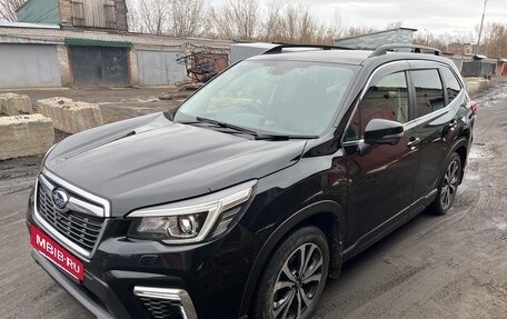 Subaru Forester, 2019 год, 2 870 000 рублей, 6 фотография