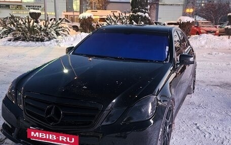 Mercedes-Benz E-Класс, 2010 год, 1 200 000 рублей, 6 фотография