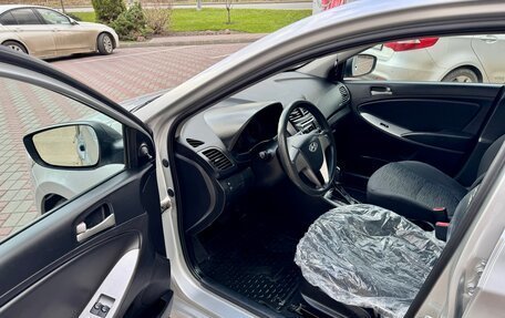 Hyundai Solaris II рестайлинг, 2016 год, 735 000 рублей, 12 фотография